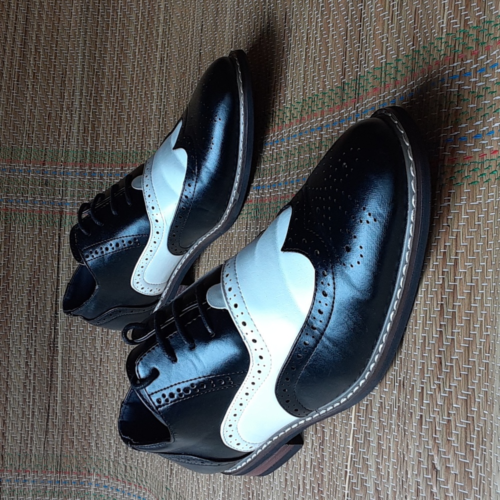 Parrazo Mens Wingtip Oxford Two-Tone Lace up Dress Shoes Size 8.5